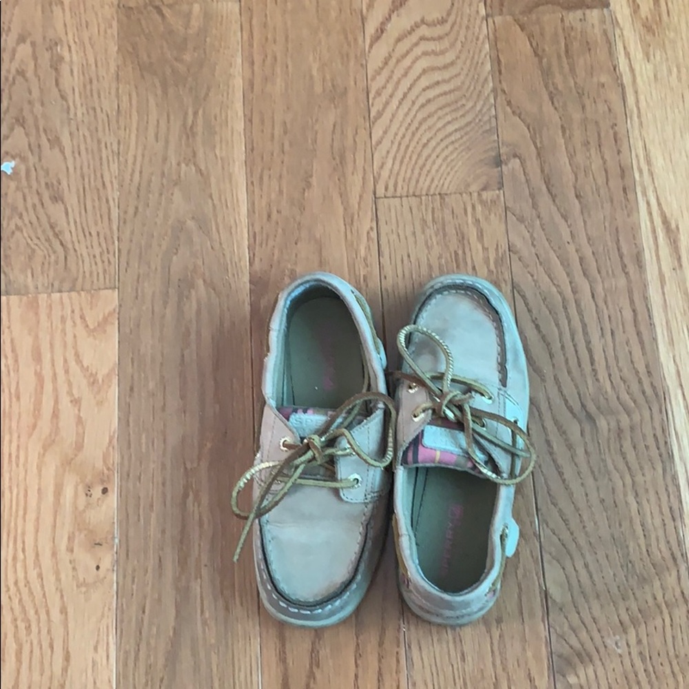 sperry girl shoes